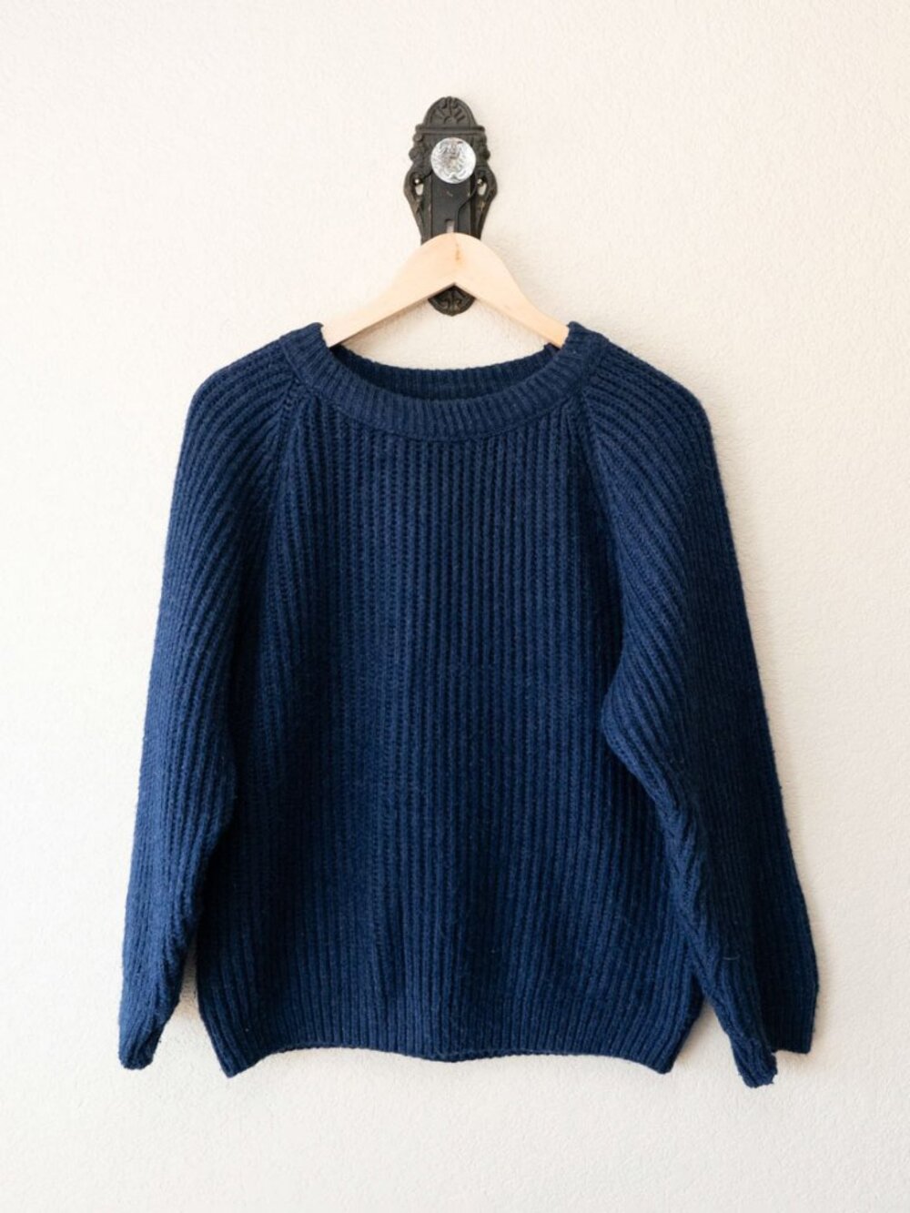 Vintage Knit Knots Sweater Womens M Navy Blue Ribbed Knit Made USA Pullover